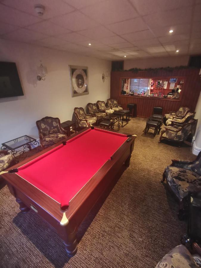 The Stafford Bed & Breakfast Блекпул Екстериор снимка